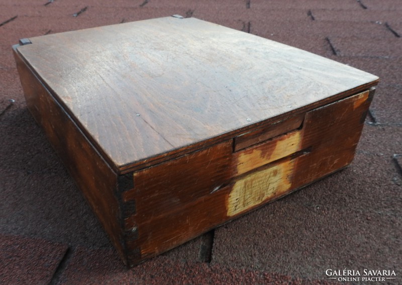 Art deco wooden box