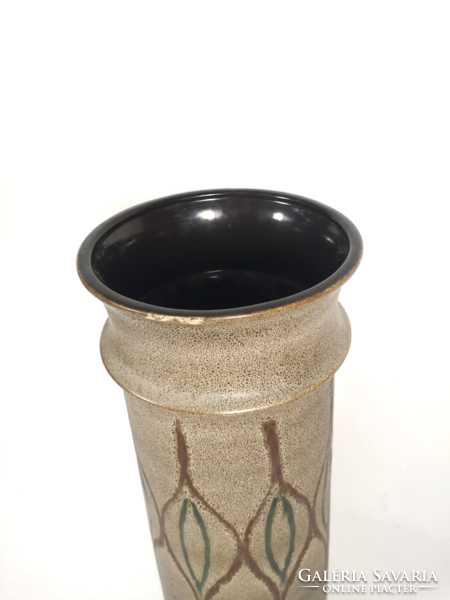 Ceramic floor vase (03266)