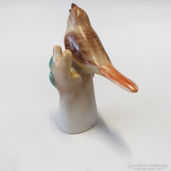 Herend mini bird porcelain figure. 5 Cm.