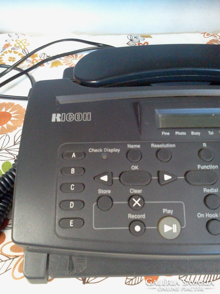 Telefon faxos - Ricoh