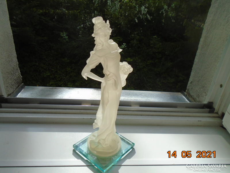 Áttetsző Lalique opál üveg hatású kézzel készült akril szobor