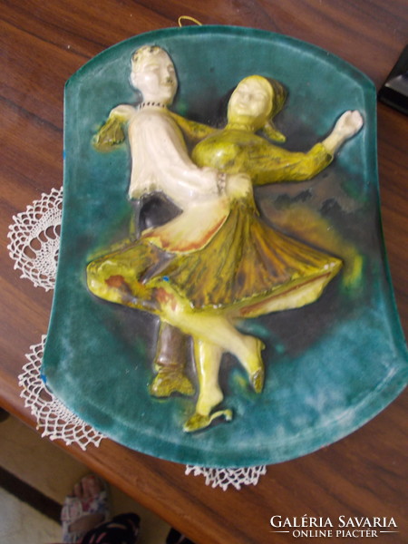 Szentendre dancing couple ceramics