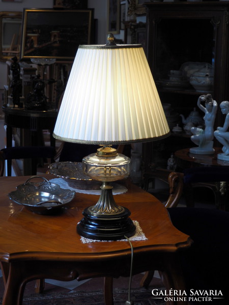 Art Deco asztali lámpa