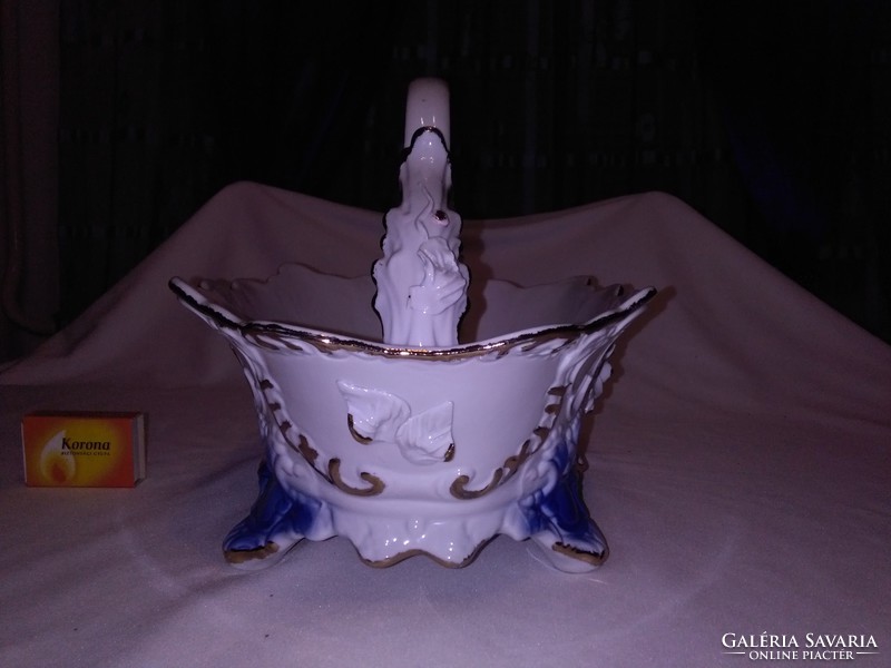 Porcelán kosár, asztalközép, kínáló tál "Veritable Porcellaine"