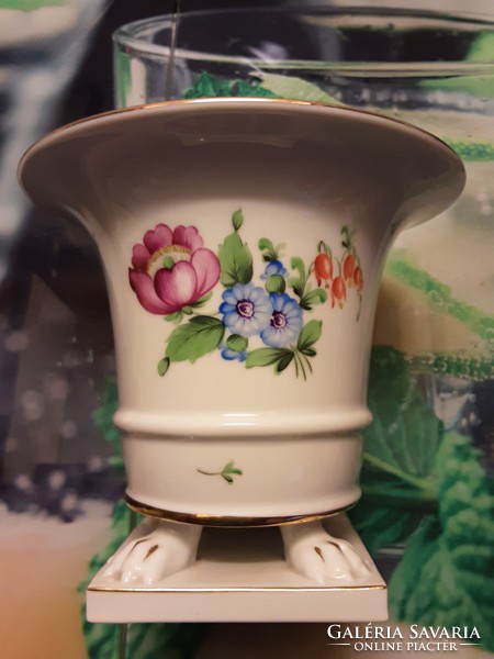 Herend porcelain lion-footed pot with floral decor