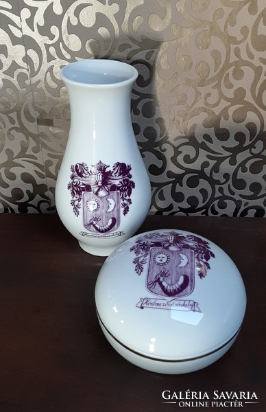 4325 -Kiárúsítás -  Hódmezővásárhely feliratú és címeres Alföldi porcelán váza és bonbonier