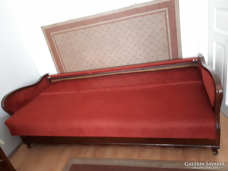 Neo-baroque sofa