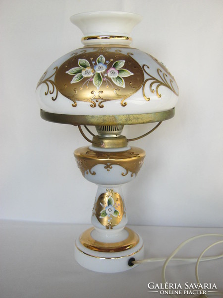 Bohemia gazdagon díszített üveg asztali lámpa