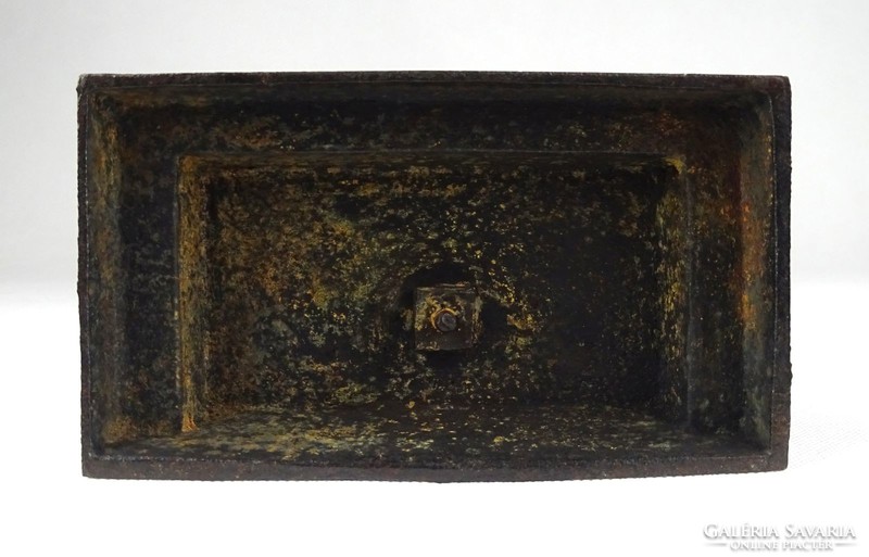 1E869 Antik nagyméretű öntöttvas feszület piedesztálon 43.5 cm