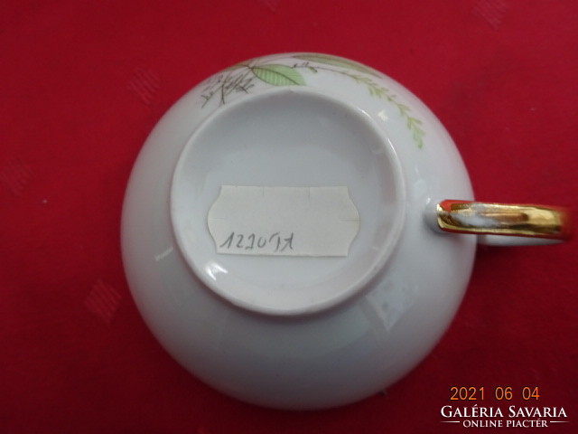 Czechoslovak porcelain teacup with rose pattern, diameter 9 cm. He has!
