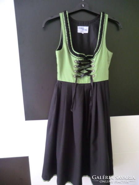 Dirndl ruha zöld felső fekete szoknya FischerPflügl 34es  70-62 H 30-78 cm