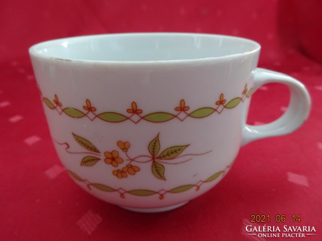 Lowland porcelain teacup, 8.5 cm in diameter. He has!