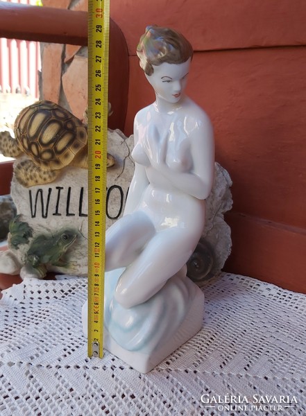 Beautiful raven house porcelain rare painted nude nude spring wind girl nipple collectible nostalgia