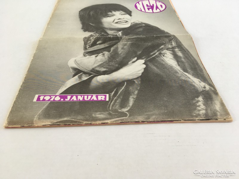 Néző-Színházak havi bérleti műsora, lapja 1976. január., retro színházi újság címlapon Törőcsik Mari