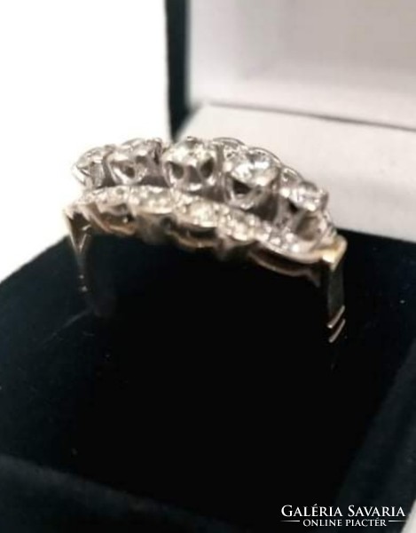Gyémánt Art deco gyűrű 18 karátos