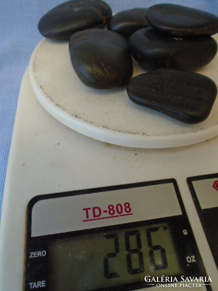 Matt fekete onix marok kövek 5-6- 7 cm 285 gramm ezotéria zsebkő