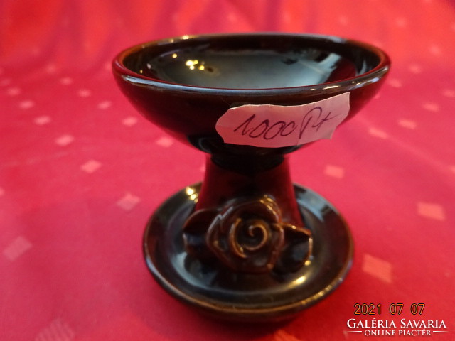 Glazed ceramic candle holder with rose pattern, height 7 cm. He has!