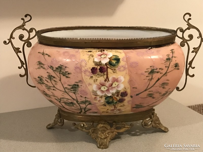Antik opálüveg jardiniere rózsaszínű überfanggal, kézi festéssel