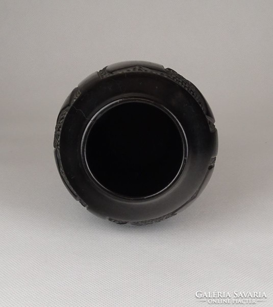 1F297 Régi fekete kerámia váza