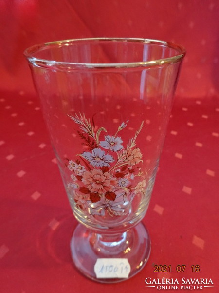 Glass cup with a foot, height 15 cm, diameter 7 cm. He has!