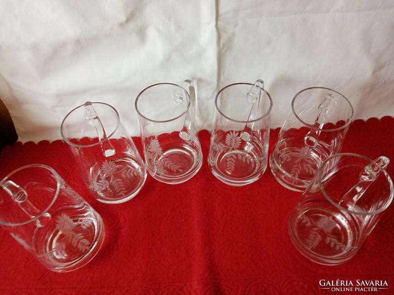 6 Pieces of very nice engraved glass jar
