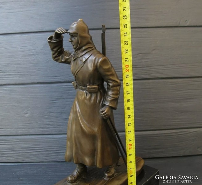 Russian Skiing Soldier - bronze statue artwork
