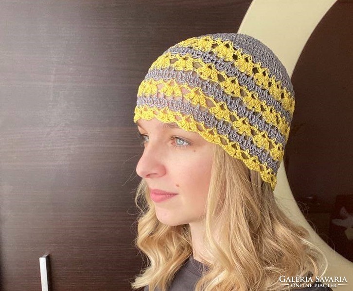 Crochet thin summer beanie style women's hat s/m