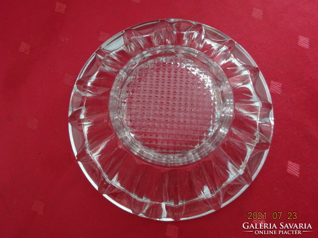 Glass ashtray, diameter 15 cm, height 4.3 cm. He has!