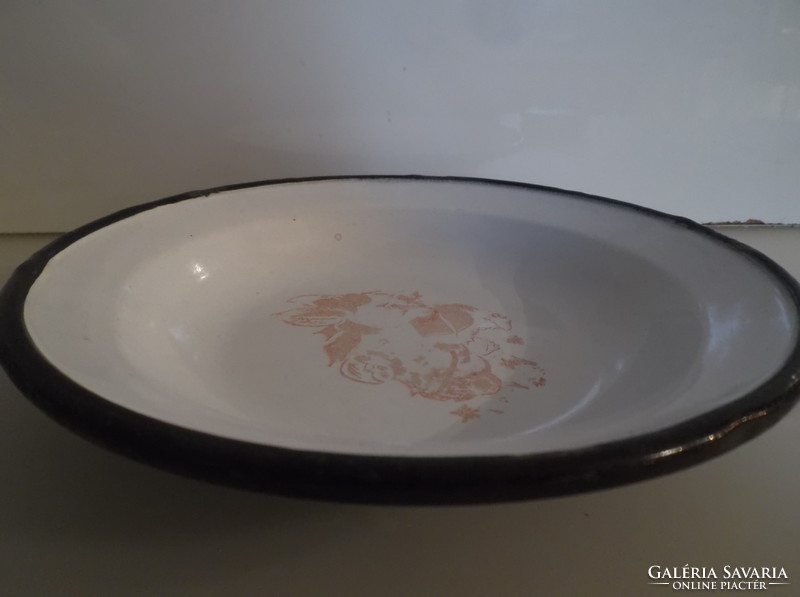 Plate - marked - old - enamelled - 18 cm - thick - perfect