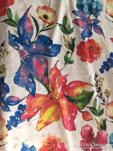 Watercolor effect, floral double duvet cover, in very nice condition