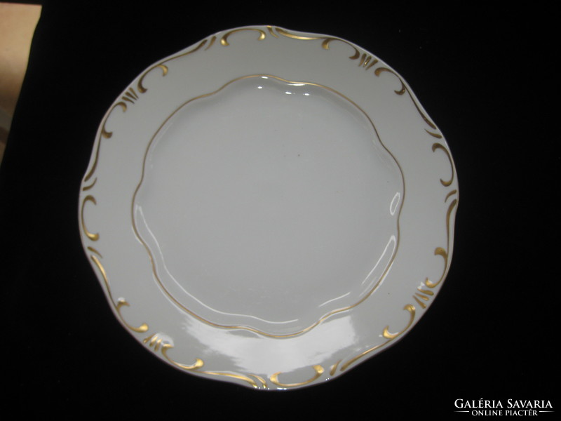 Zsolnay lapos tányér , GUNDEL étterem feiirattal , aranytollazott    25,7   cm  ,  jelzett