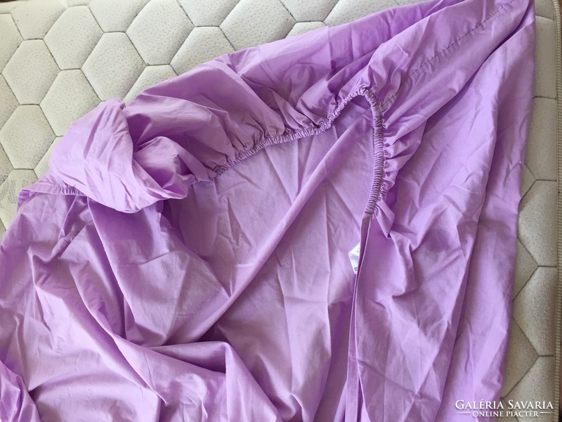 Marks & Spencer jelzéssel levendula színű gumis lepedő 90 x 180-190 cm-es ágyra