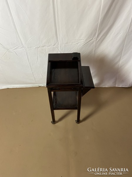 Antique art-deco telephone desk (polished)