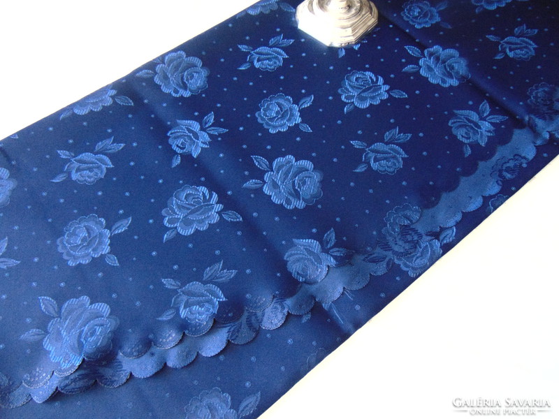 Elegant plum blue silk tablecloth 158 x 300 cm oval!