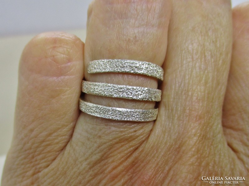 Különleges metszett három soros ezüst gyűrű
