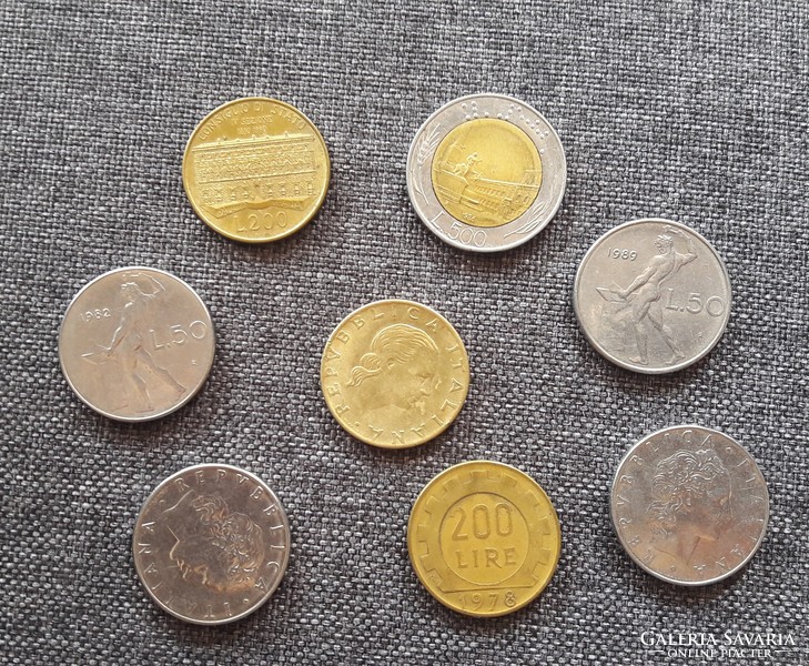 Old Italian lira, lira, lire 50, 200, 500 metal coins, money 1977-1989
