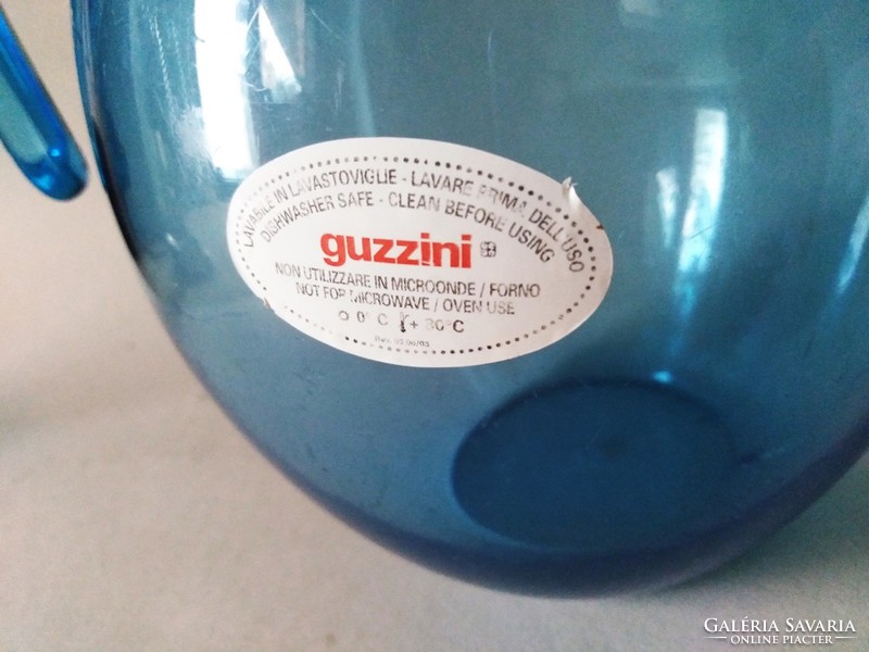 Guzzini 'Happy Hour' kék design plasztik kancsó 1.5L
