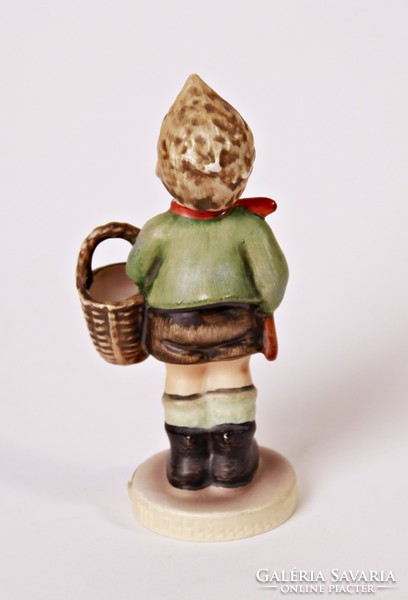 Falusi fiú (Village boy) - 10 cm-es Hummel / Goebel porcelán figura