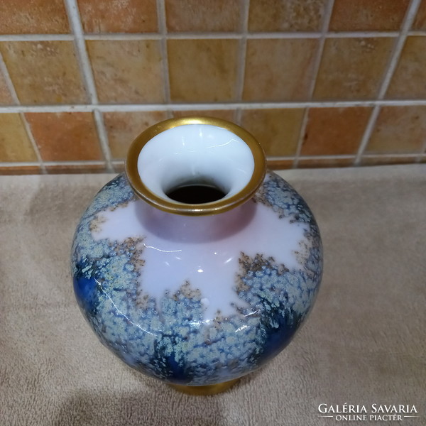 Ens antique lava vase is a specialty