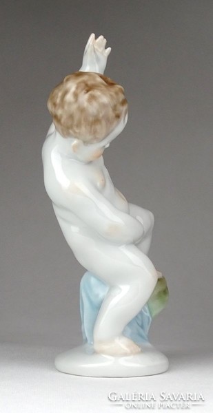 1F617 Régi Herendi porcelán pisilő fiú figura 18 cm