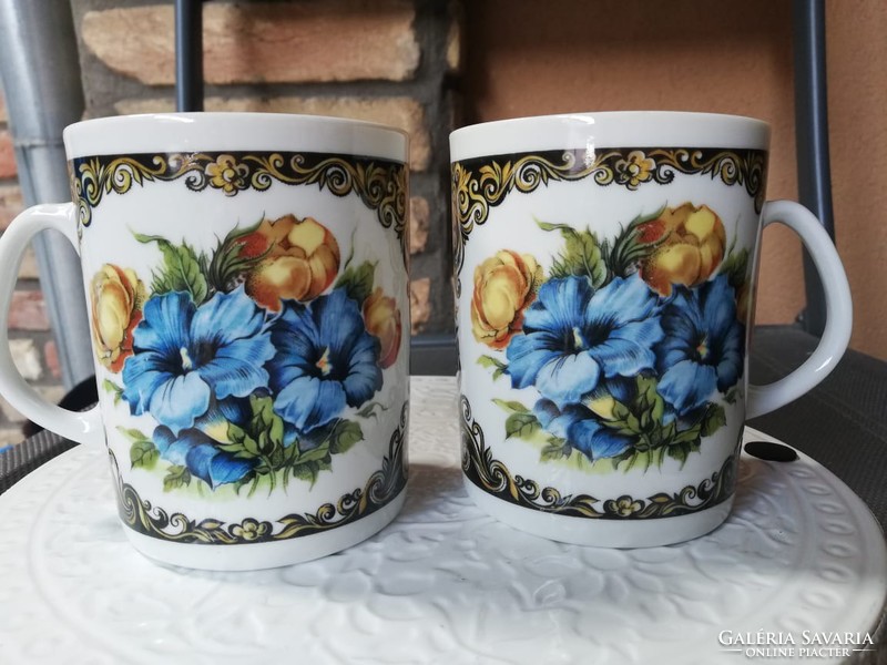 Pair of beautiful Polish mugs from the 60s