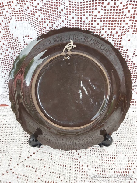 Hódmezővásárhelyi ? 28.5  cm-es virágos falitányér tányér , Nosztalgia