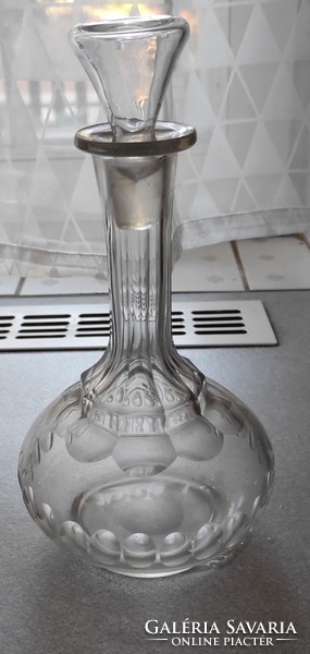 Biedermeier shelled glass with cork liqueur, snaps, etc ...