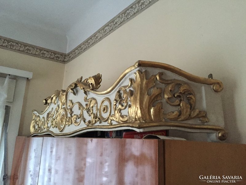 Antique baroque - rococo cornice