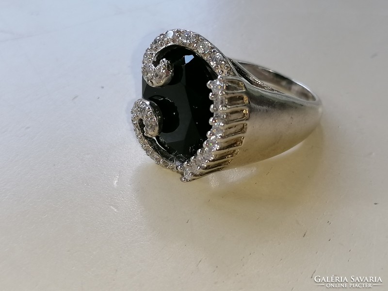 Silver special decorative, impressive large ring decorated with onyx stone 925