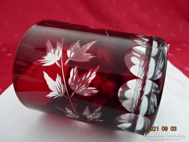Cote table with french crystal glass, burgundy, leaf pattern. He has!