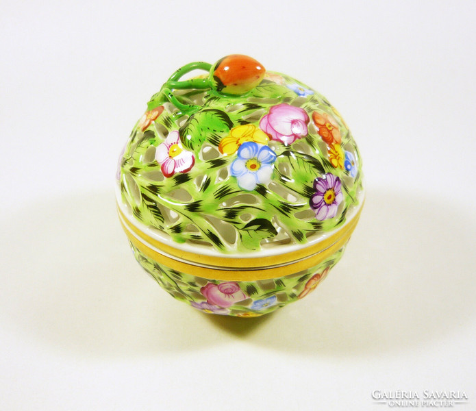 Herend, floral oval-shaped perforated hand-painted porcelain box, flawless! (P126)