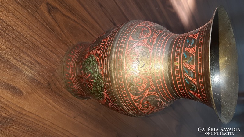 Patterned copper vase - 19 cm