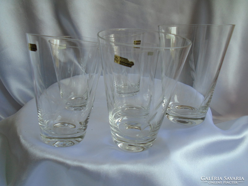 6 db. kristály,  elegáns, vékony, metszett  pohár.
