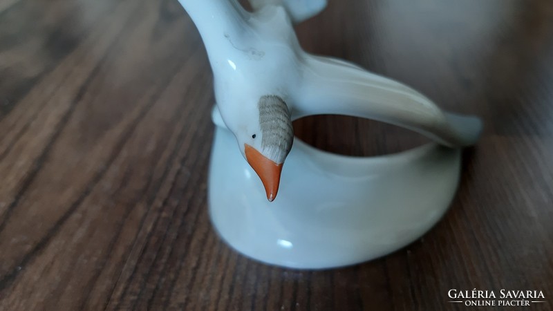 Porcelain seagull